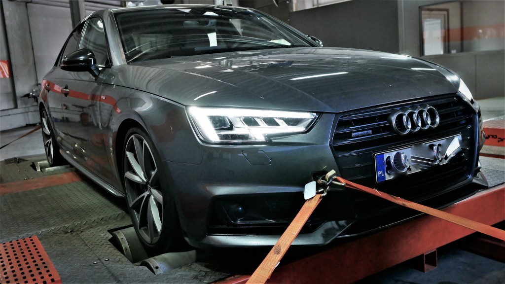 CHIPTUNING AUDI A4 B9 2.0TFSI 252KM - STAGE 2 STAGE 3